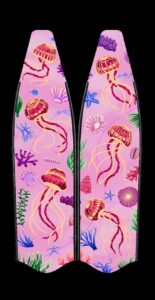 Blade longfins motif whatsapp image 2026 07 04 at 20.53.43